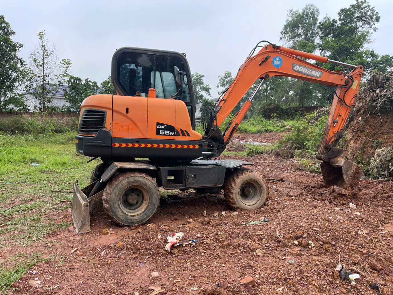 gia dinh can ban may doosan