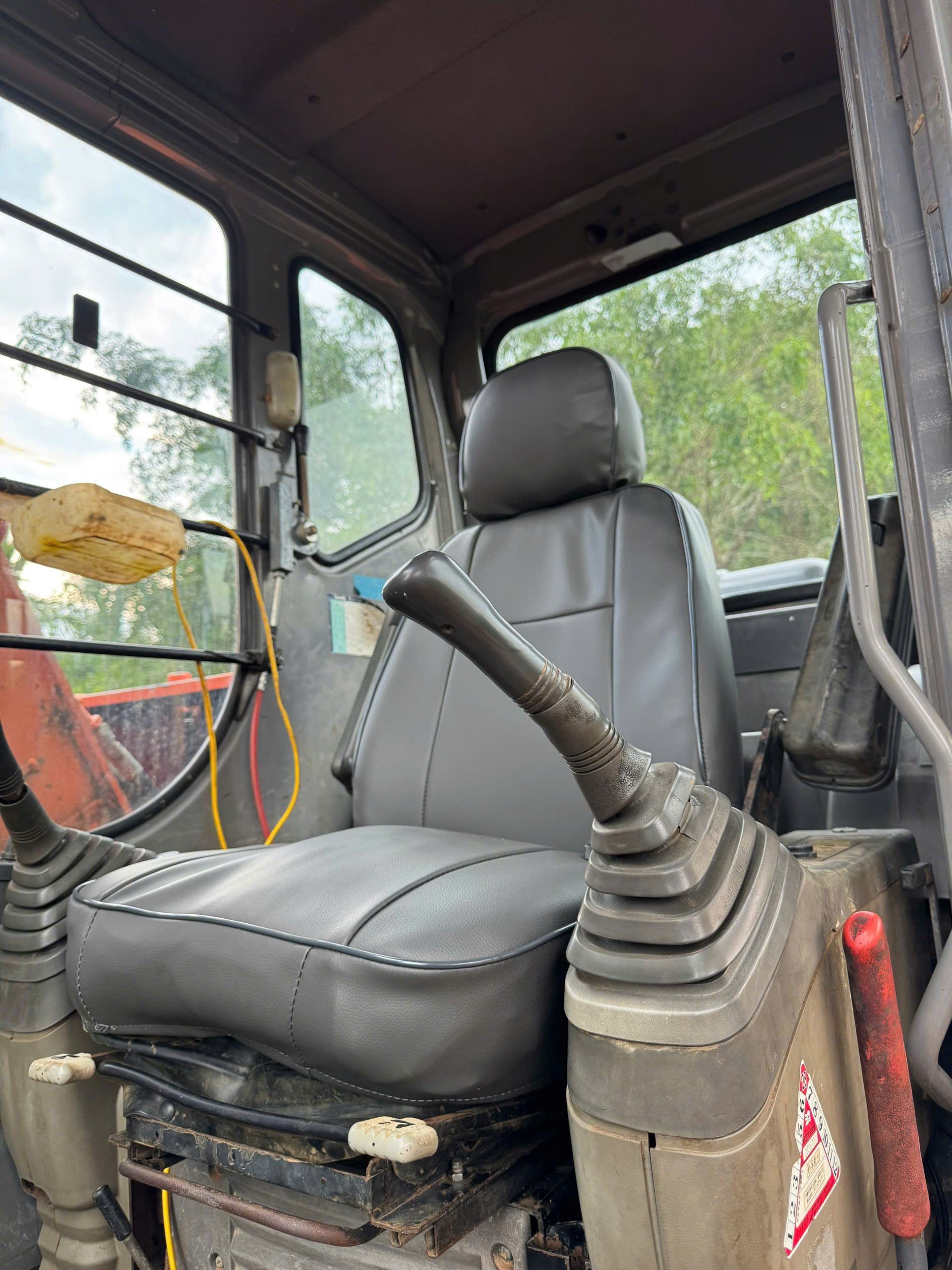 gia dinh can ban zaxis 120 doi 207
