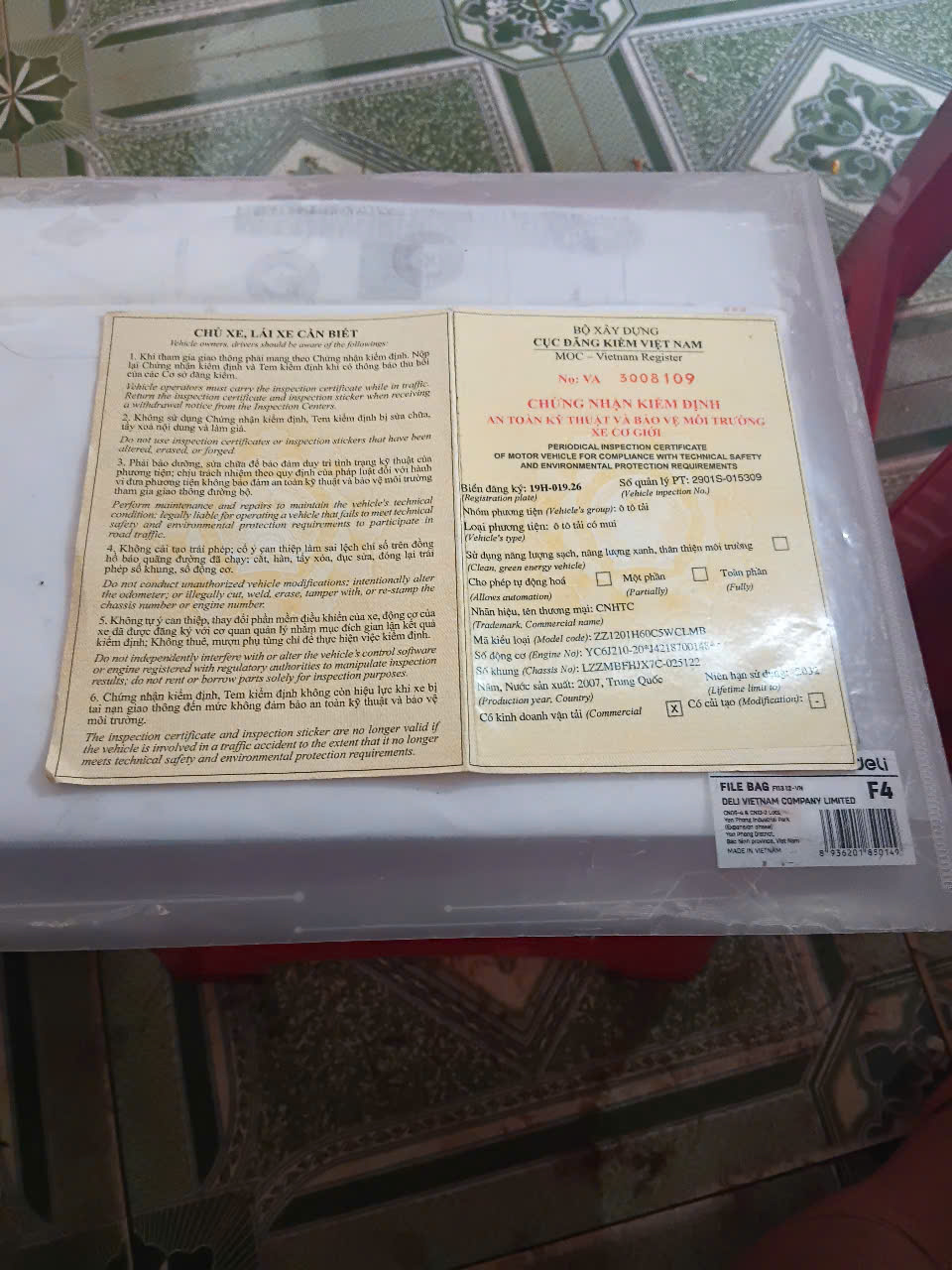 gia dinh chuyen doi cong viec can ban  xe tai thung sx207