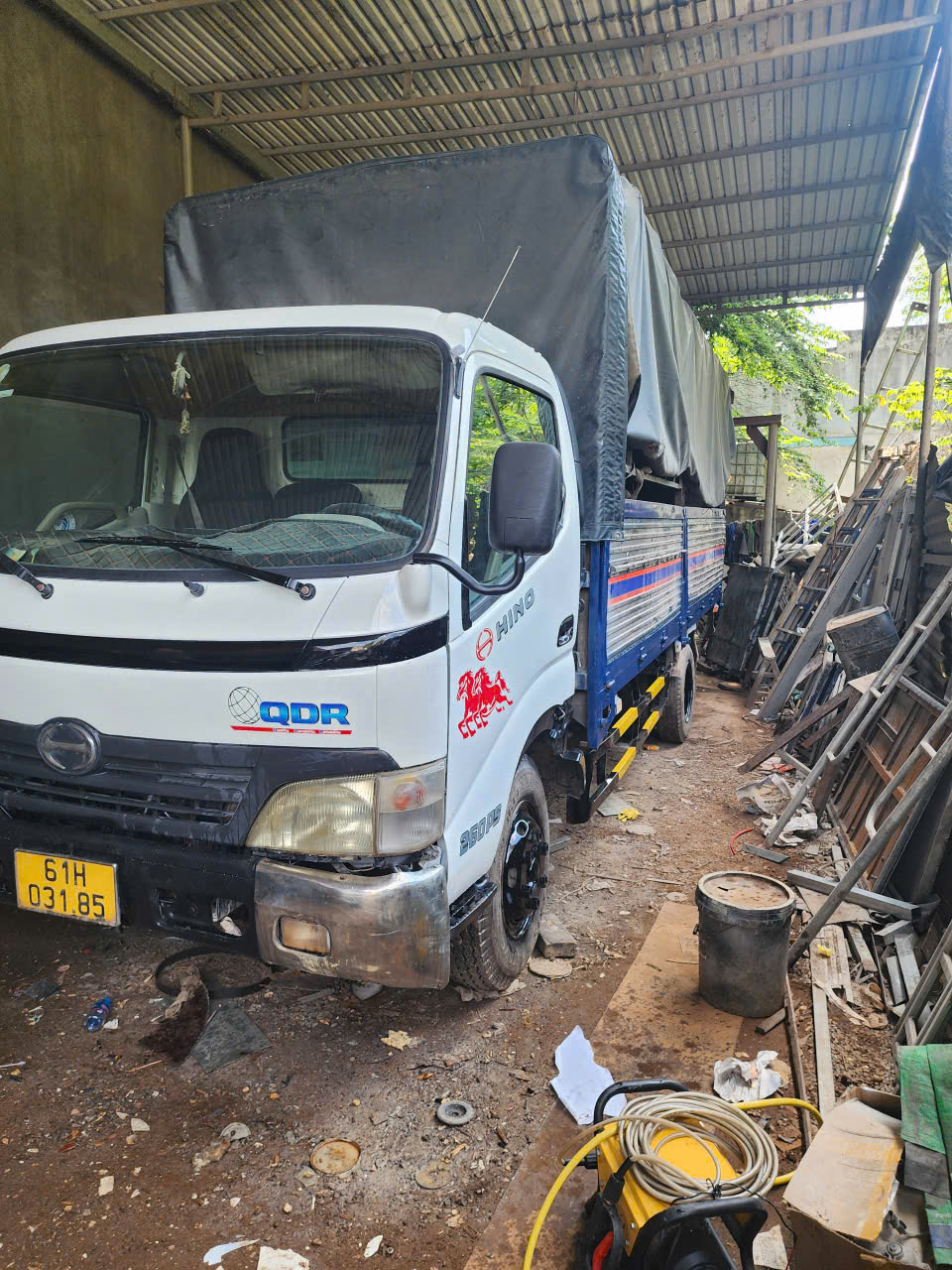 gia dinh het viec can ban hino doi 2008 tai 3,9 tan . xe may ngon lop dep