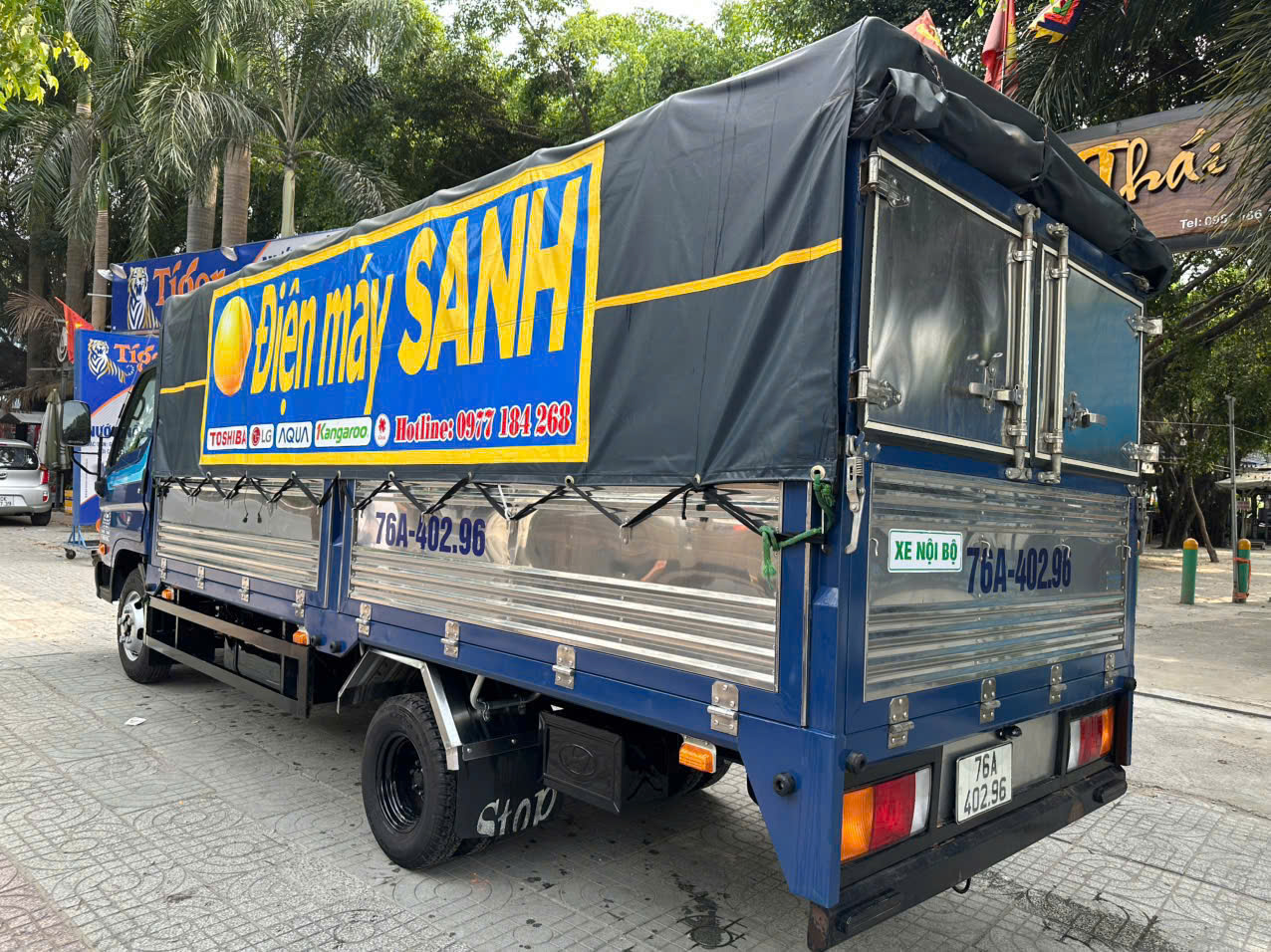 hang nong xe luot hyundai n250sl 2025