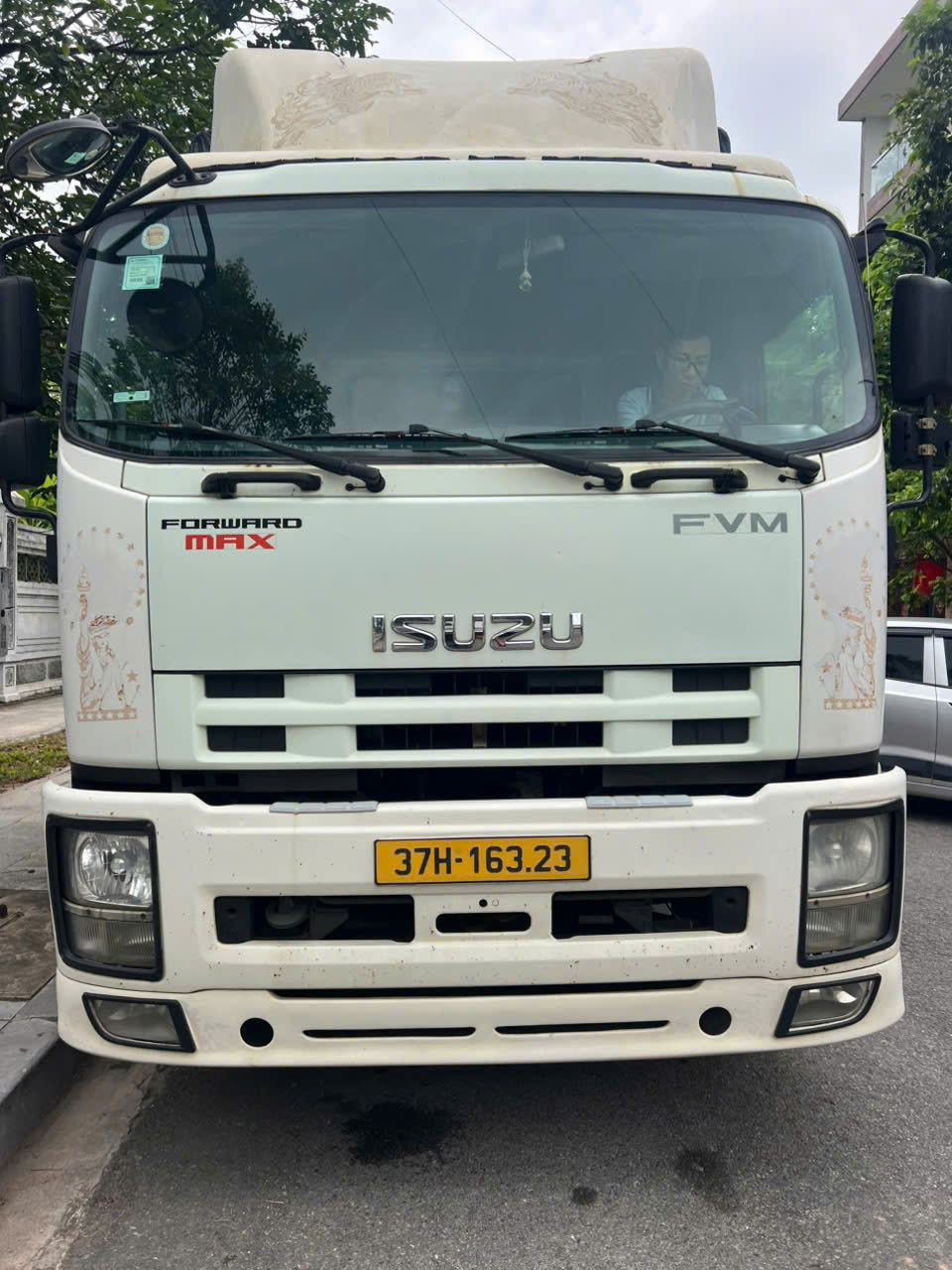 isuzu 3 chan sx 2015 sieu dep zin ca xe