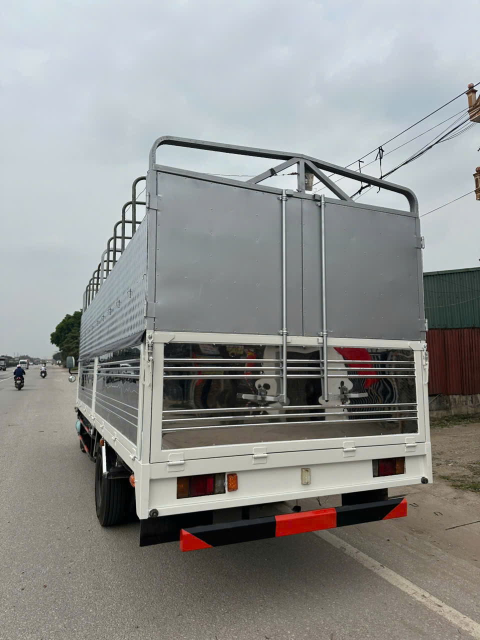 izuzu 150 ps sx 2015 tai hon 5 tan thung dai 5 m 8