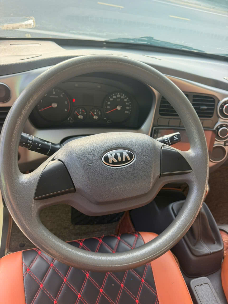 k200 san xuat 2021. km zin 4v6 khong tai nan k ngap nuoc.