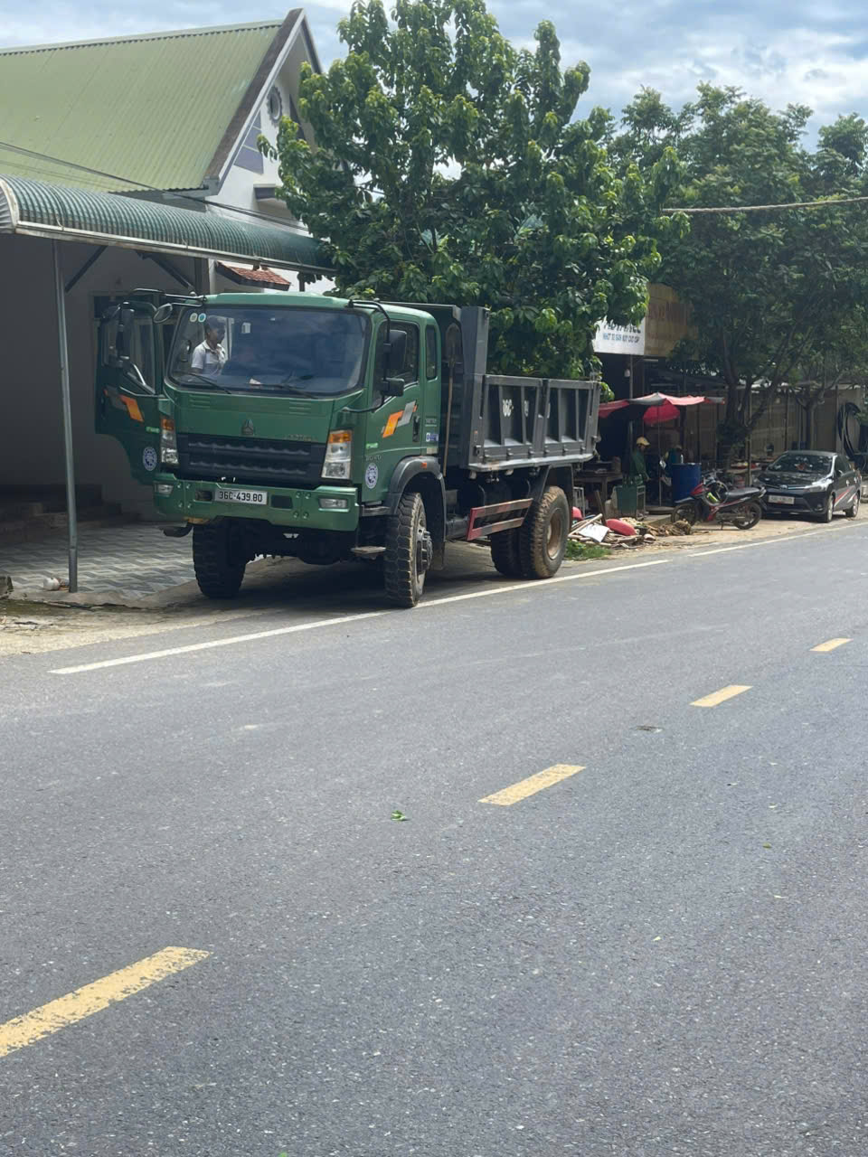 khong dung toi nen ban 8t45 san xuat 2022 dk 2024 xe nguyen zin chua dong cham gi ca