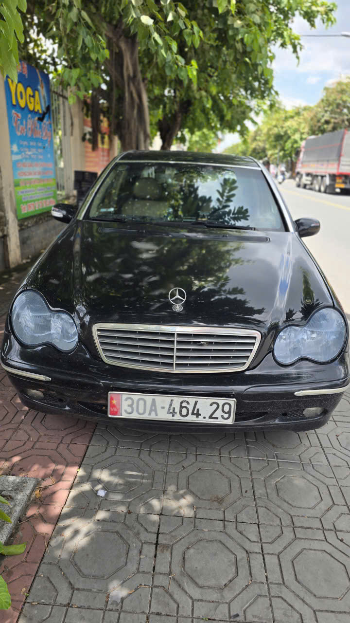mercedes-benz c180k 2003 den