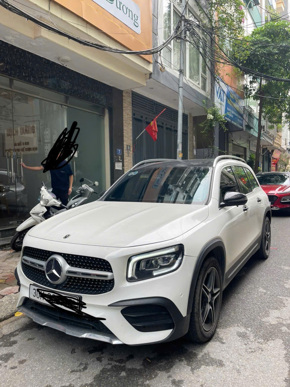 mercedes-benz glb 2022 trang 80000 km
