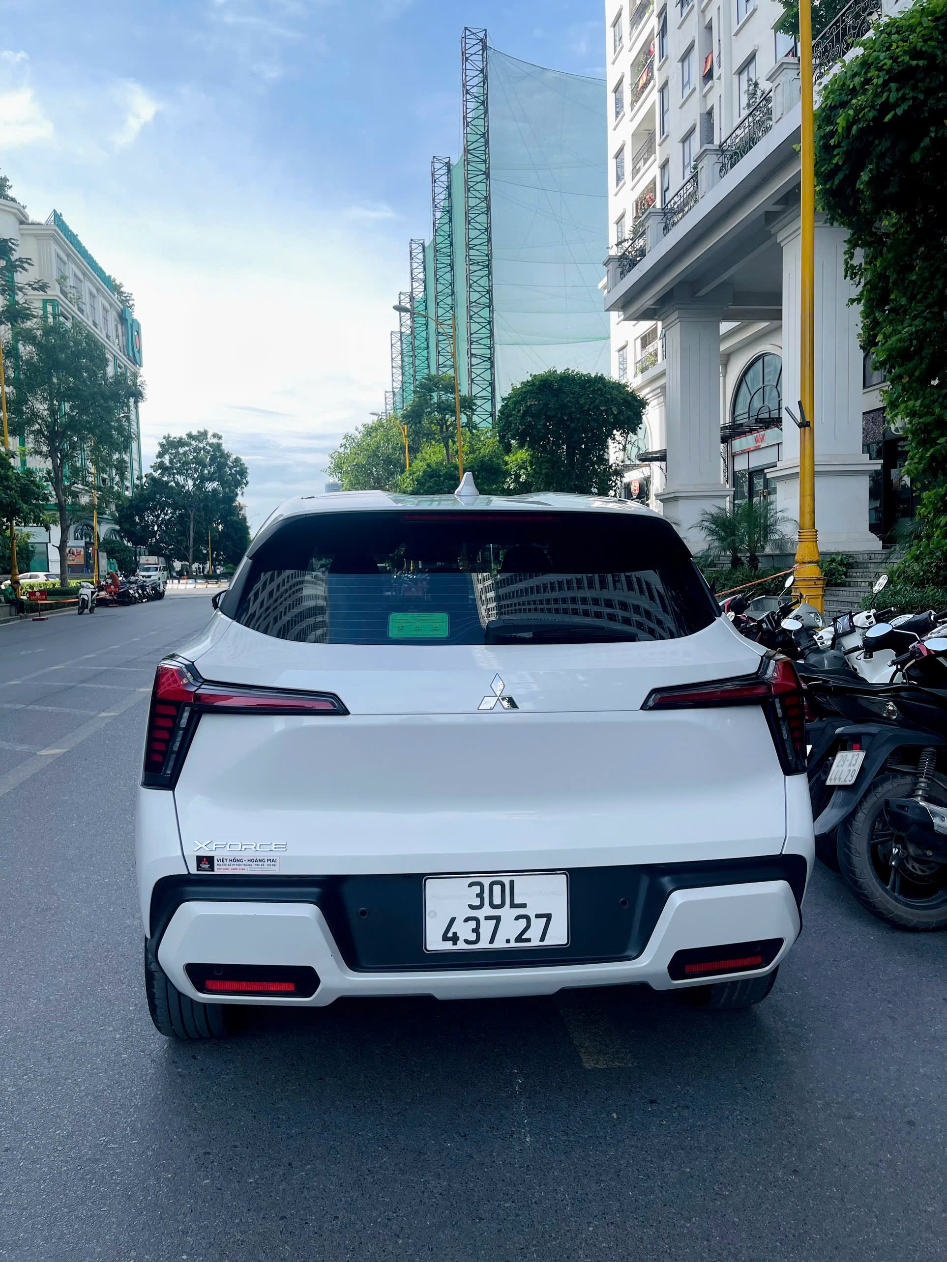 mitsubishi xforce pre 2024 trang -585 trieu