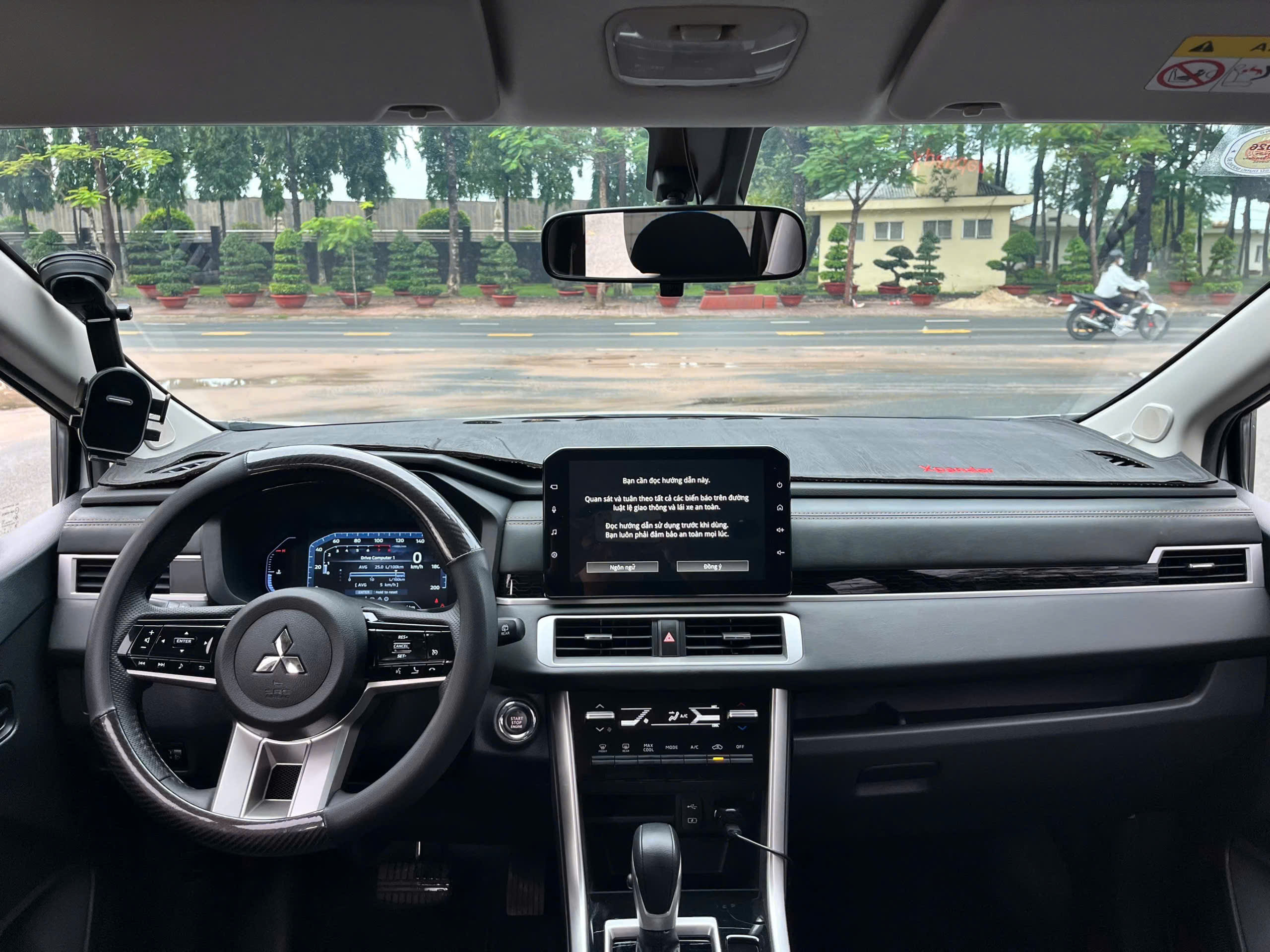 mitsubishi xpander glp fl