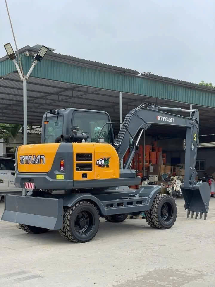 mung quoc khanh - sale tung bung xuc dao lop 55