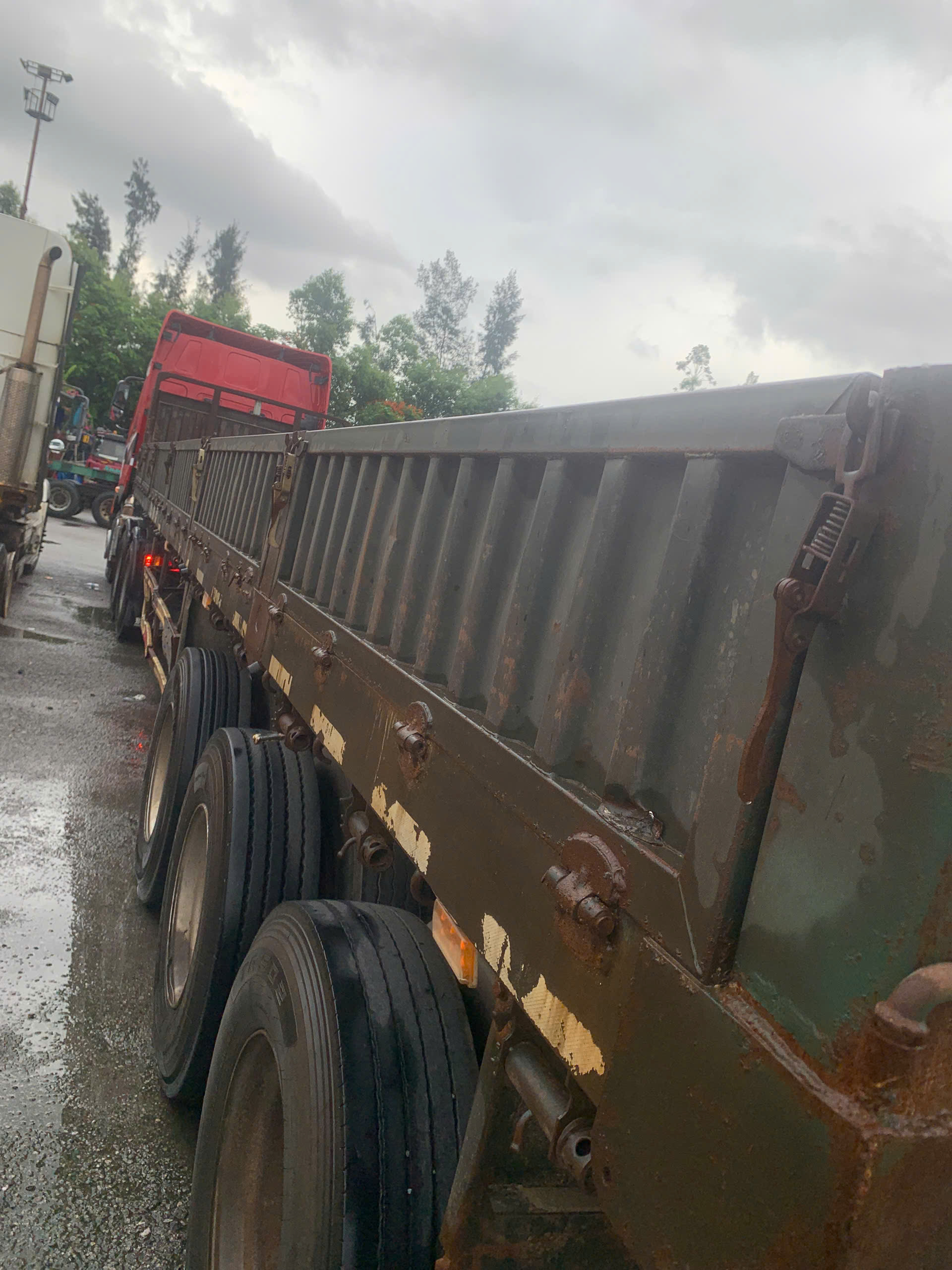 nha it viec can thanh ly bo dau keo cheng long sx 2022