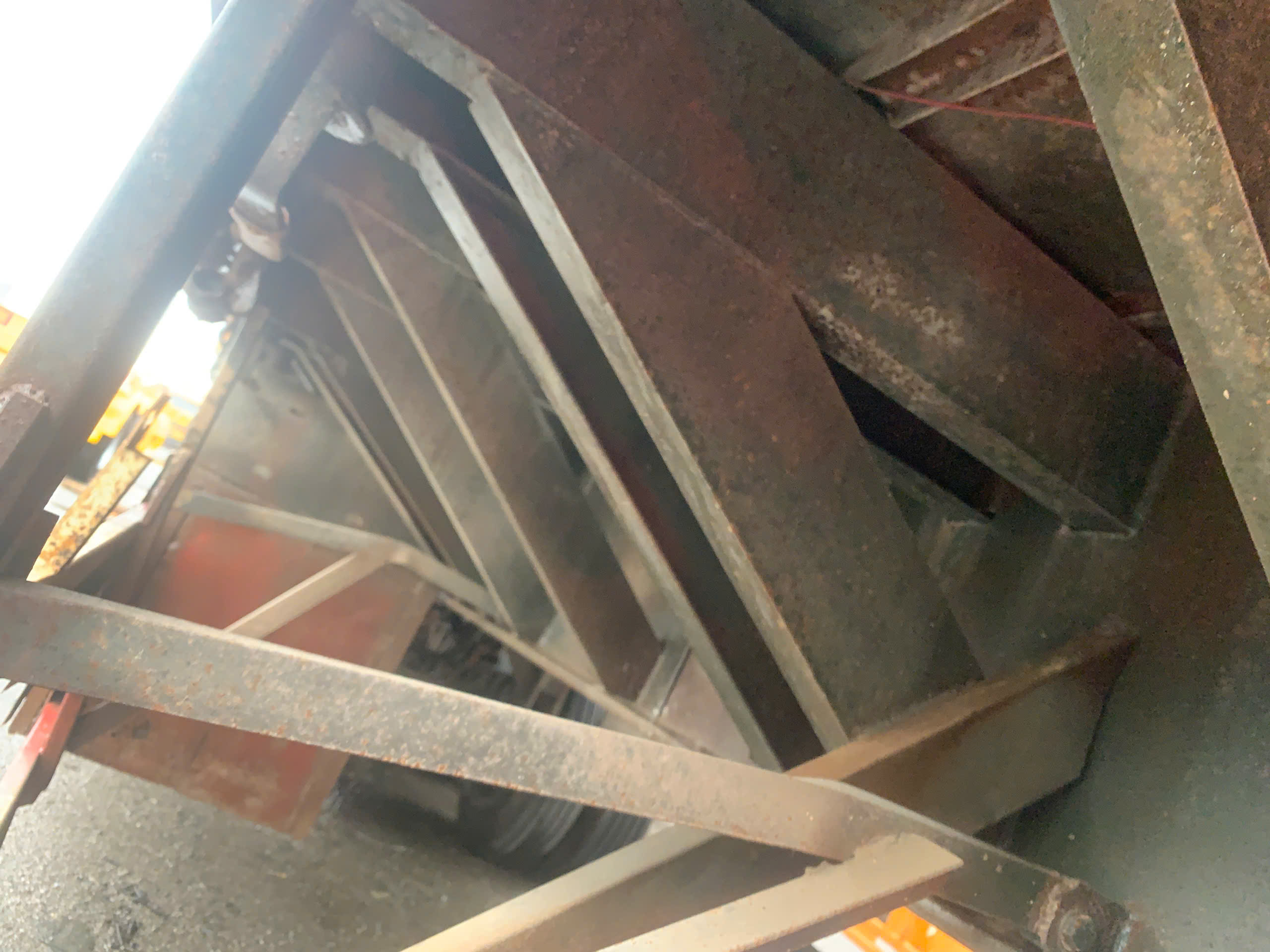 nha it viec can thanh ly bo dau keo cheng long sx 2022