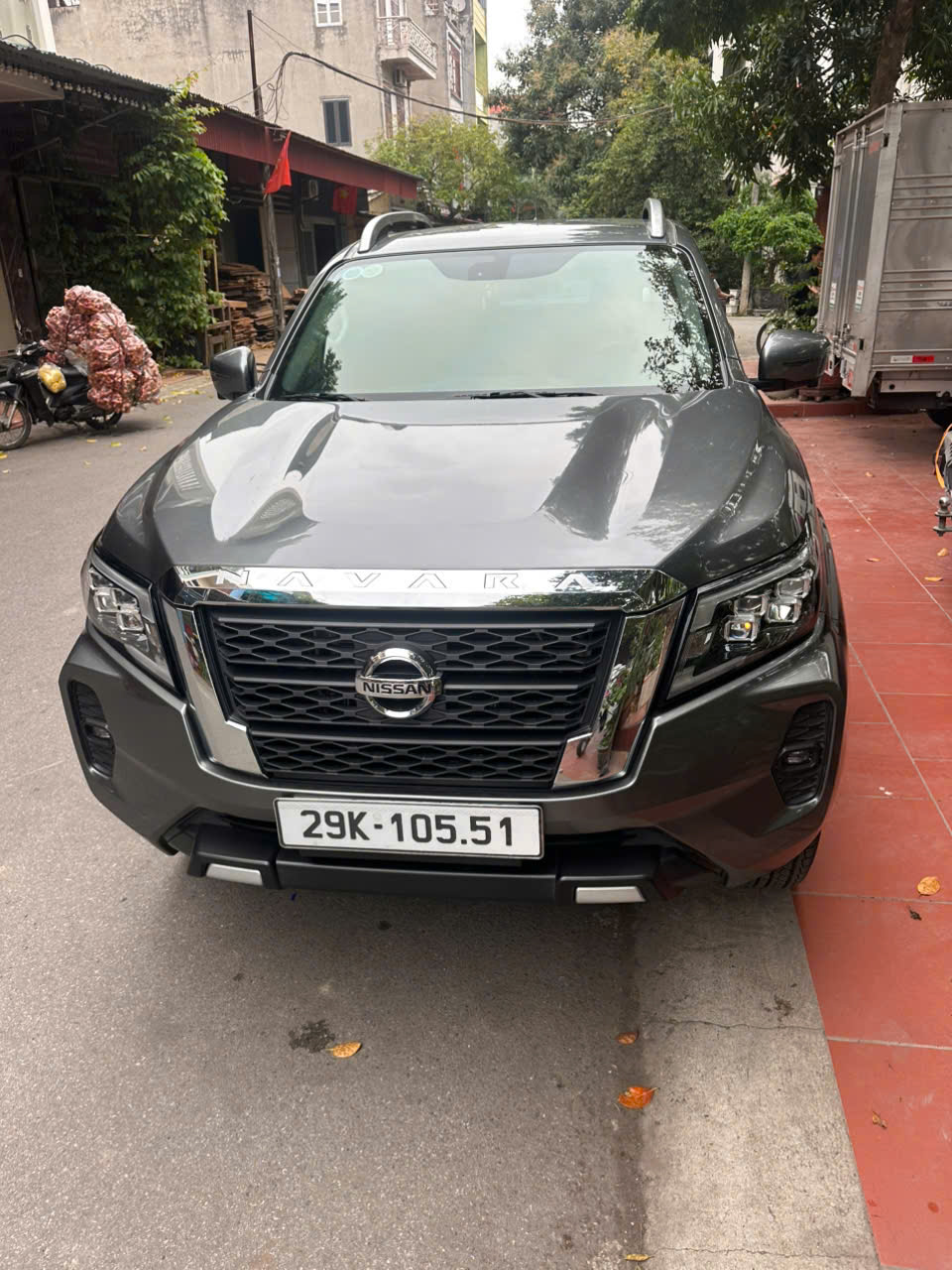 nissan 4x4 2023 dang ki 2024 xe moi chay 9000 km.