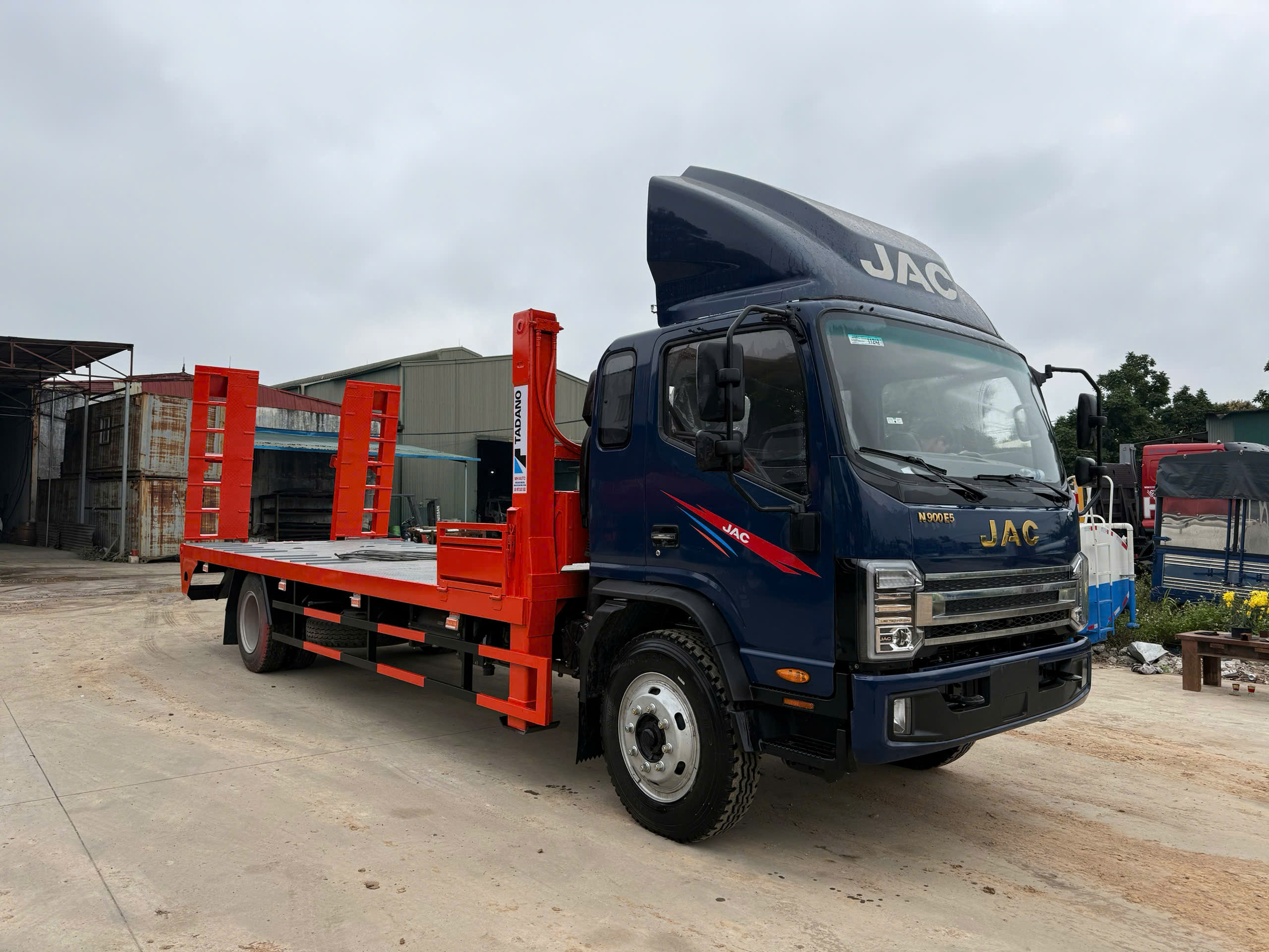 sieu pham jac n900 – san xe san phieu giao ngay