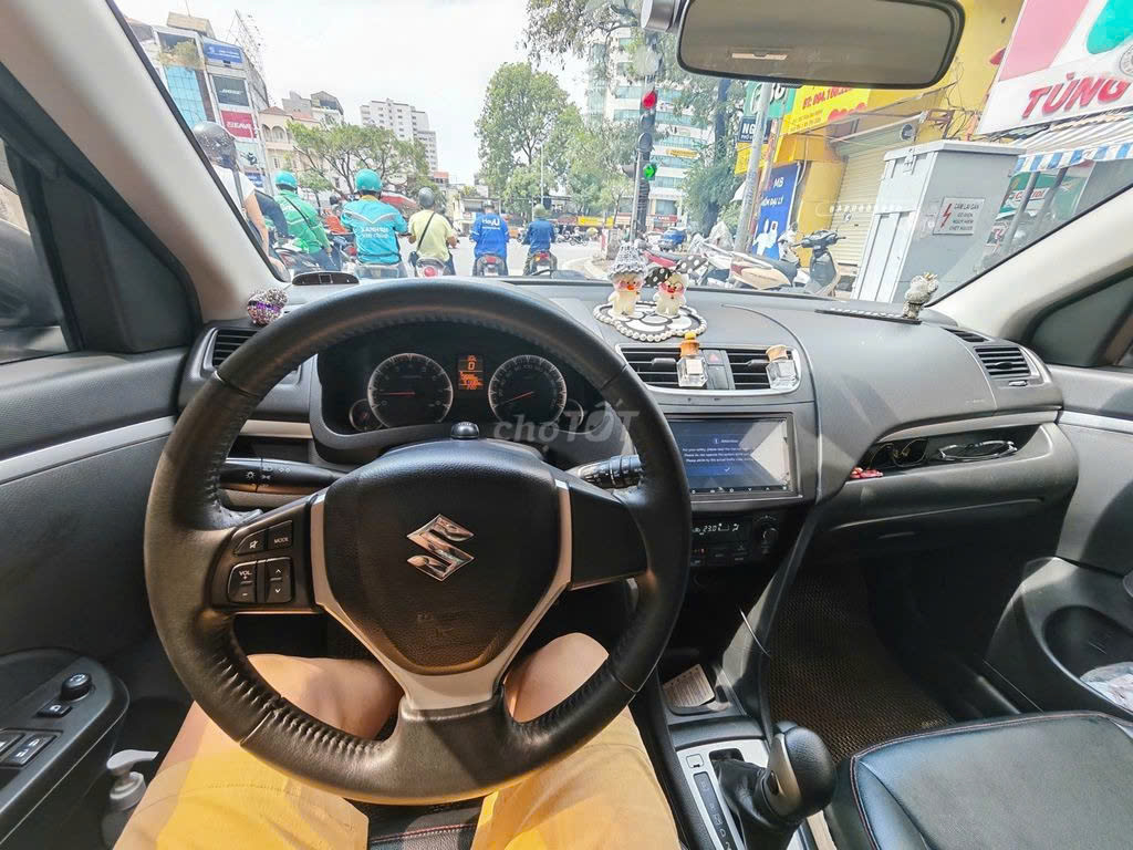 suzuki swift san xuat nam 2016