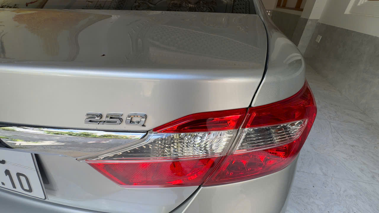 toyota camry 2.5q  2014 bac 135.000 km