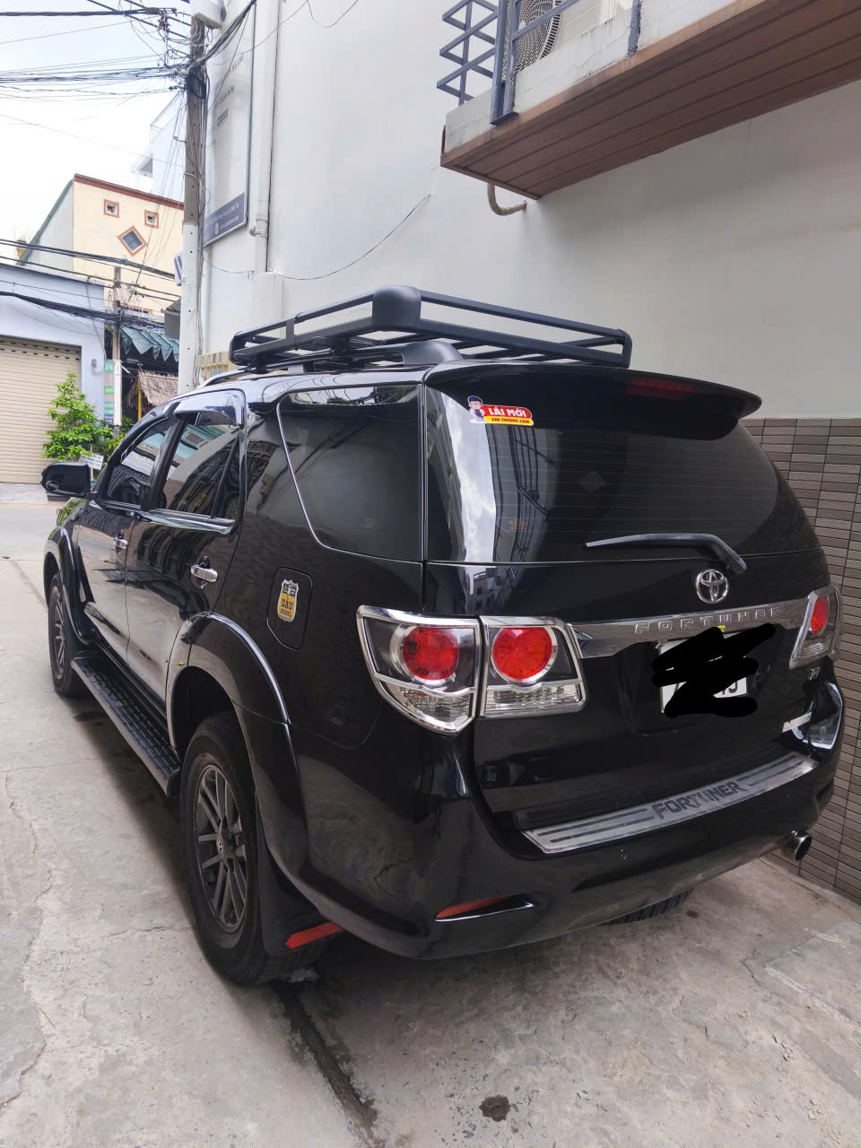 toyota fortuner 2016  suv mau den