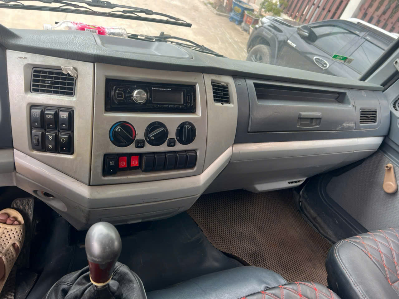 uman c160 sx 2017 xe zin det